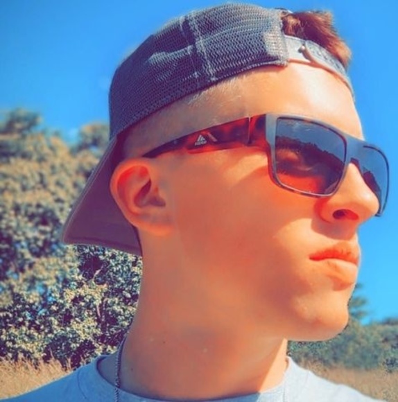 Meet your Posher, Caleb - Picture 1 of 1